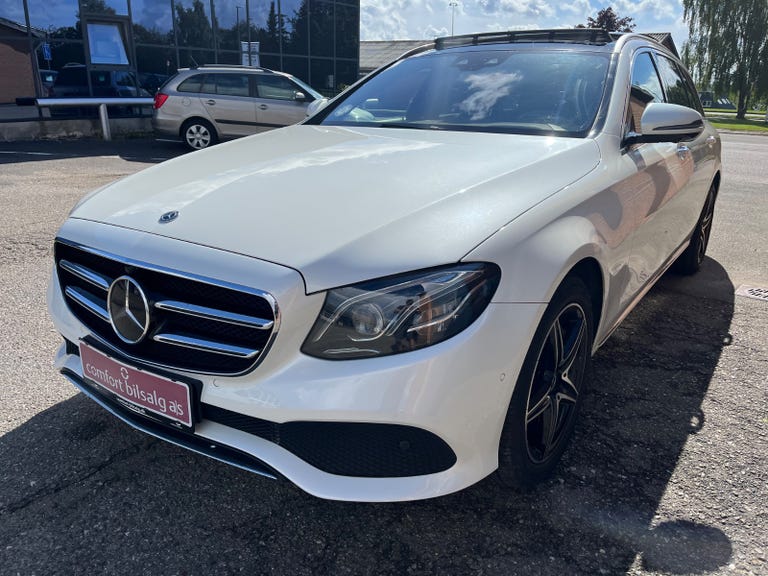 Mercedes E300 de Avantgarde stc. aut.