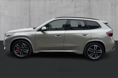 BMW iX1 eDrive20 M-Sport Pro - 1