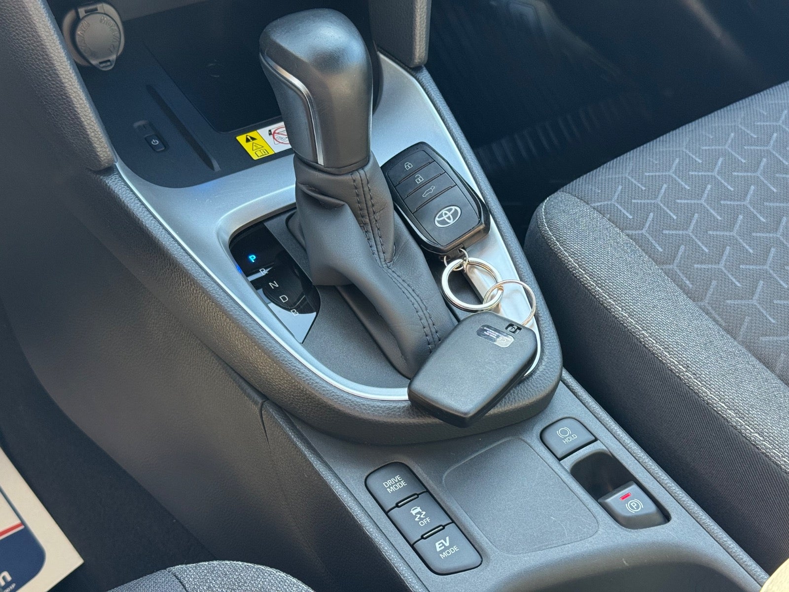 Billede af Toyota Yaris Cross 1,5 Hybrid Style Tech+ e-CVT