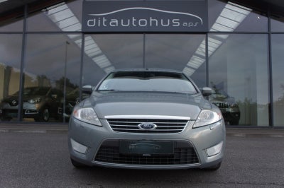 Ford Mondeo 2,0 145 Ghia stc. 5d