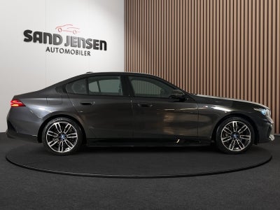 BMW i5 eDrive40 M-Sport