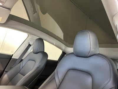 Tesla Model Y Long Range RWD