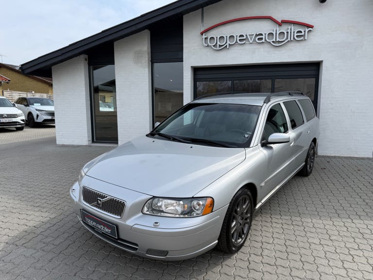 Volvo V70 T Momentum aut.