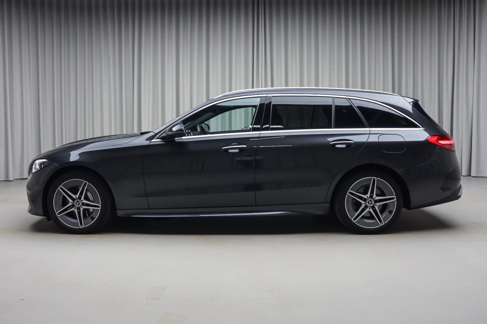 2022 Mercedes-Benz C 300 e