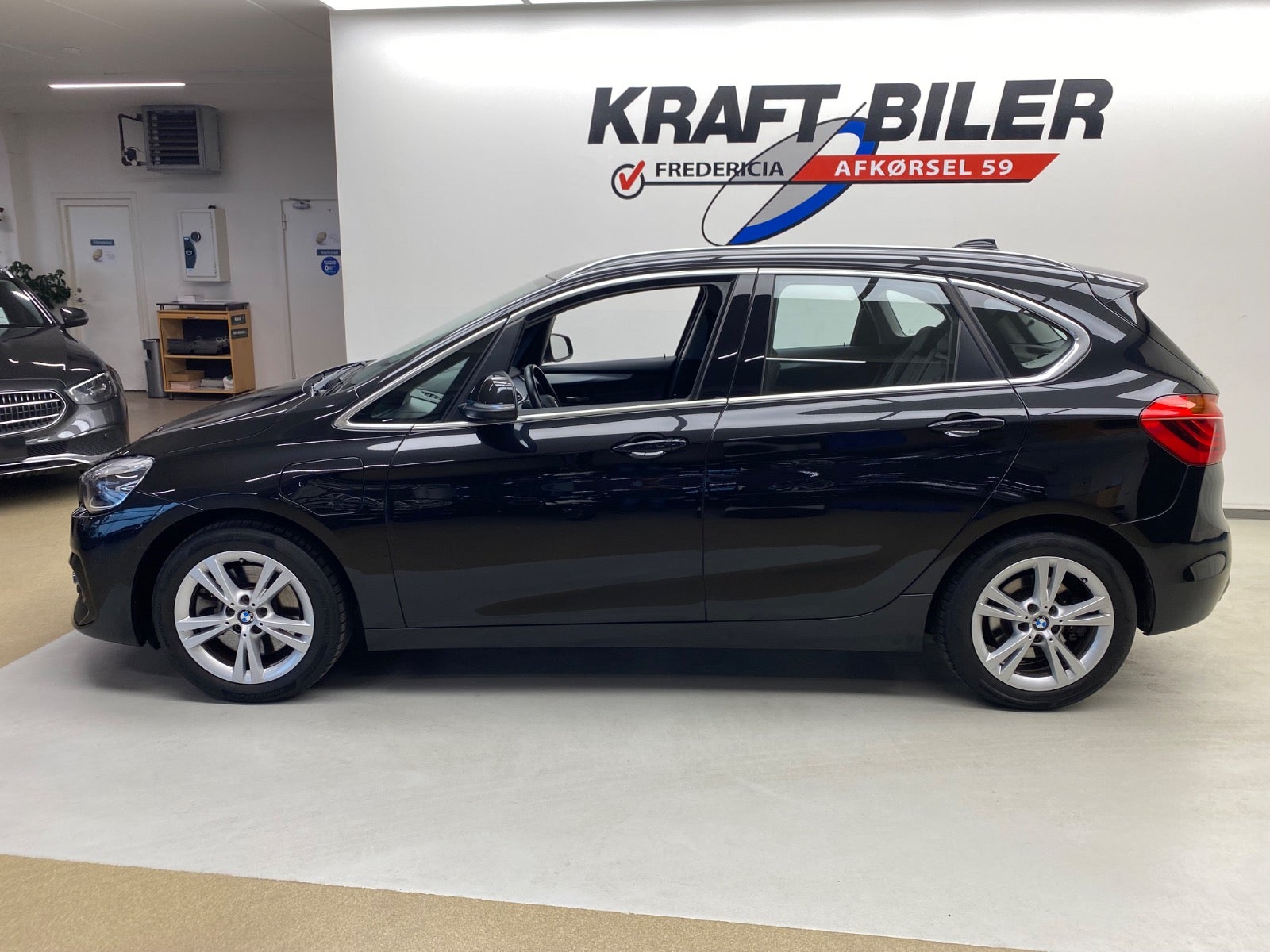 Billede af BMW 225xe 1,5 Active Tourer Luxury Line aut.