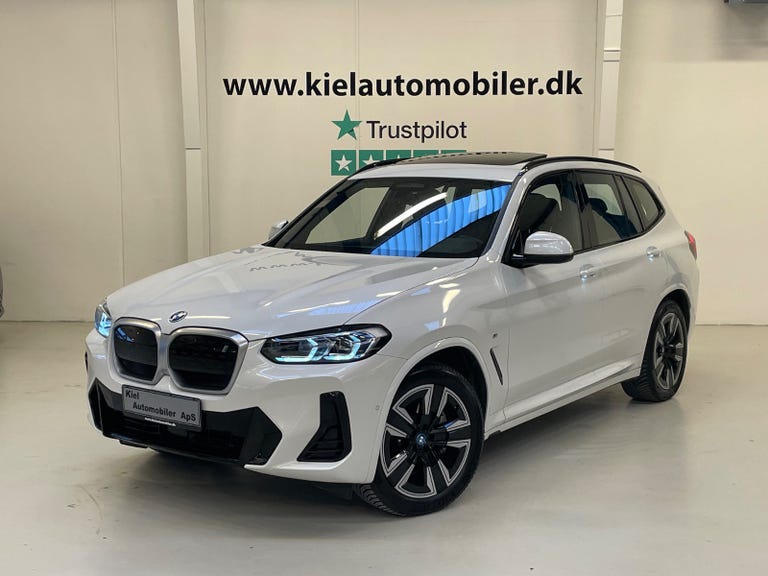 BMW iX3 Charged M-Sport