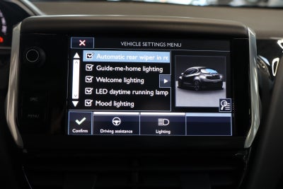 Peugeot 208 VTi Allure Sky