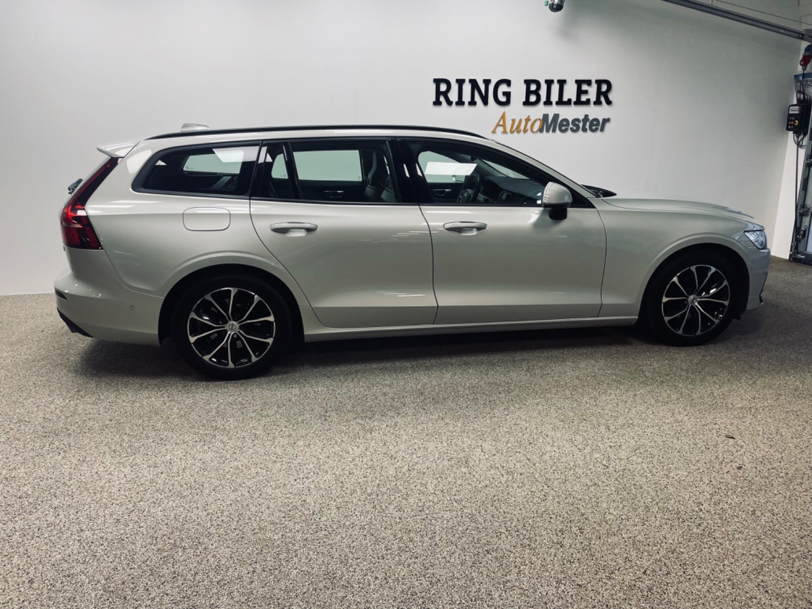 Volvo V60 2018