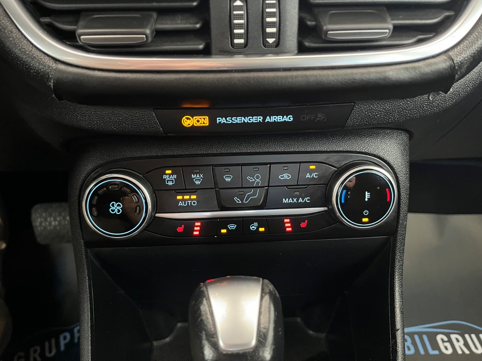 Billede af Ford Fiesta 1,0 EcoBoost mHEV Titanium Van