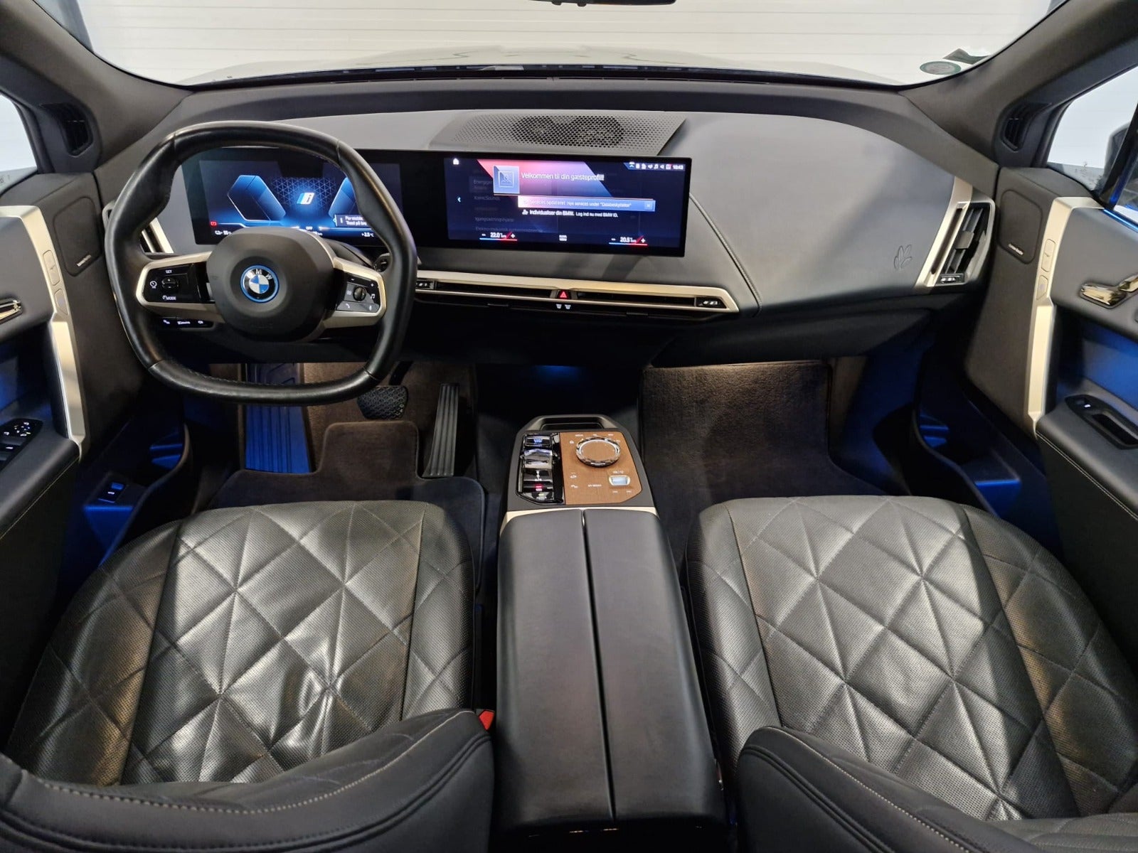 Billede af BMW iX  xDrive40 Innovation