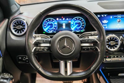 Mercedes EQB250+