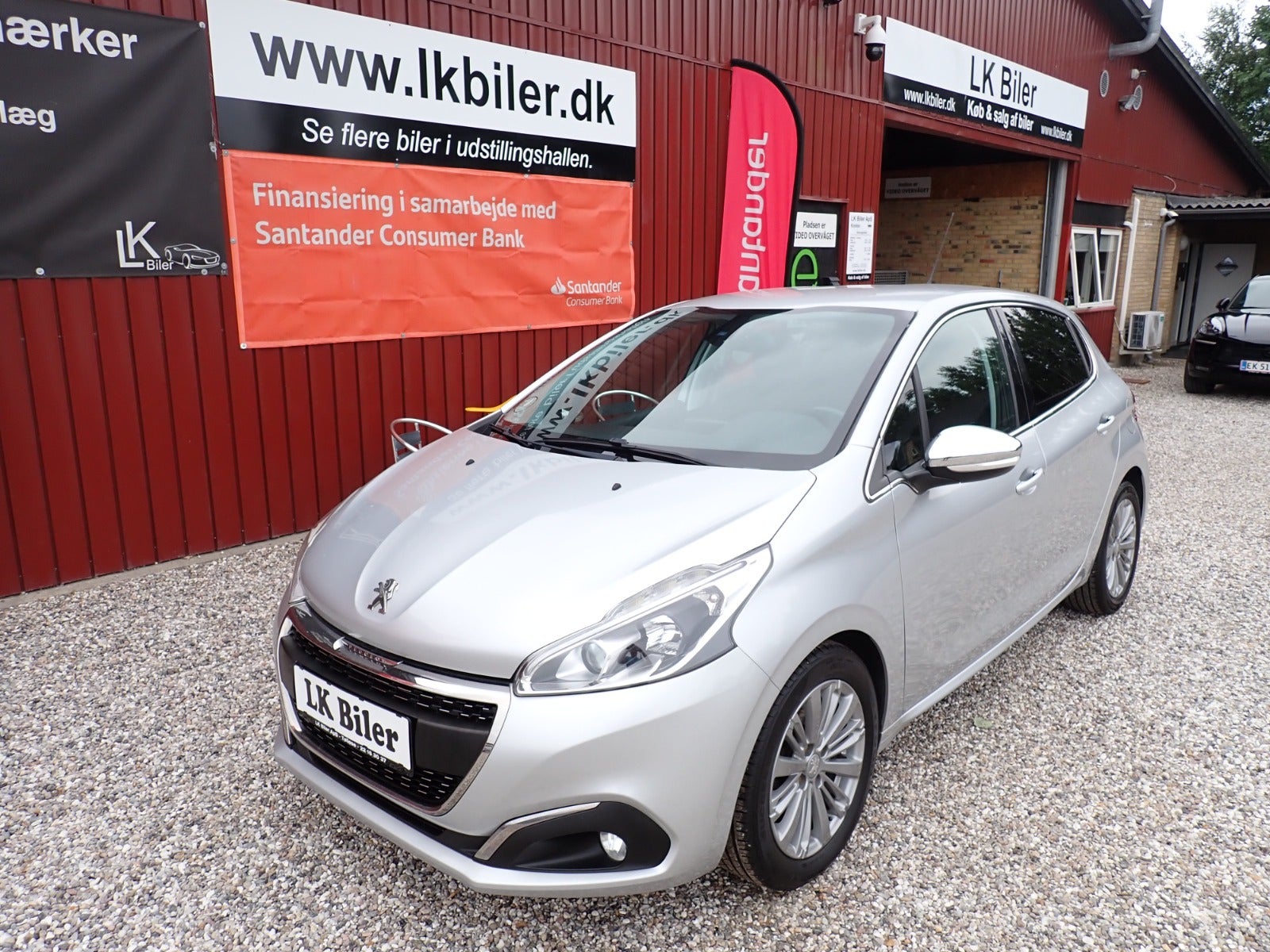 Peugeot 208 BlueHDi 100 Desire