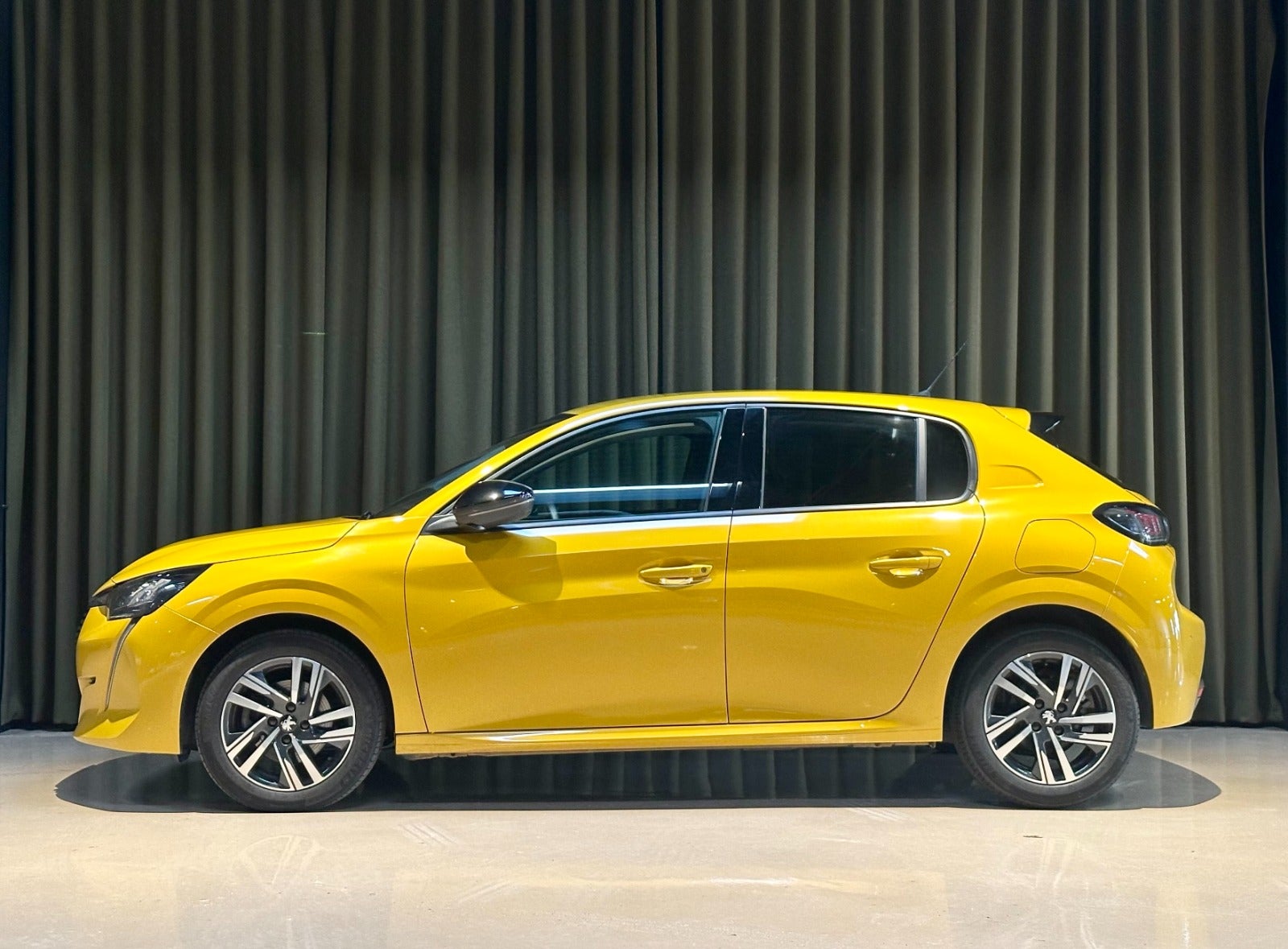 Billede af Peugeot 208 1,2 PureTech 100 GT