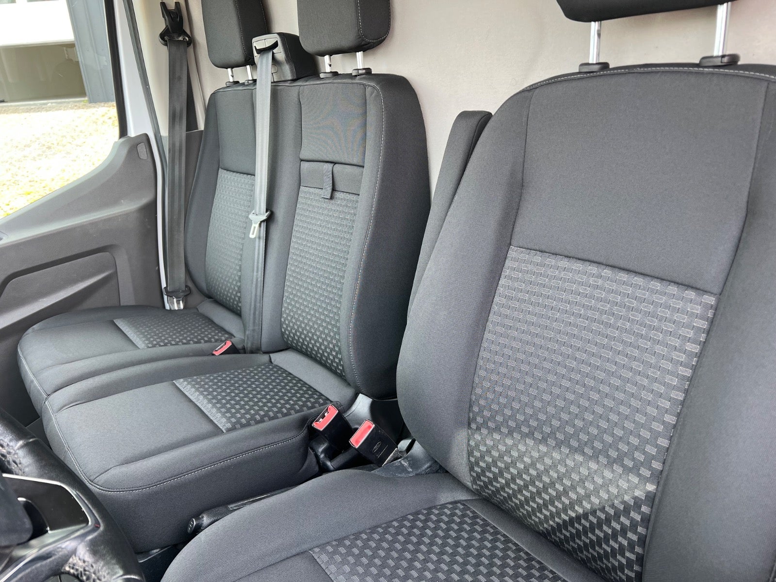 Billede af Ford Transit 350 L3 Van 2,0 TDCi 170 Trend aut. H2 RWD