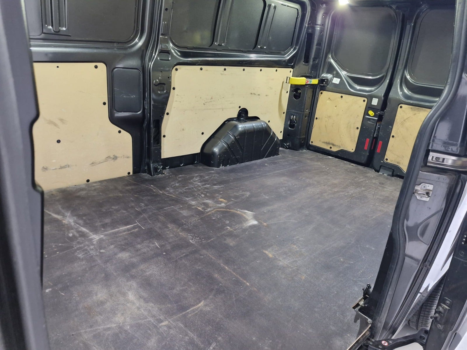 Billede af Ford Transit Custom 290L 2,0 TDCi 170 Trend aut.