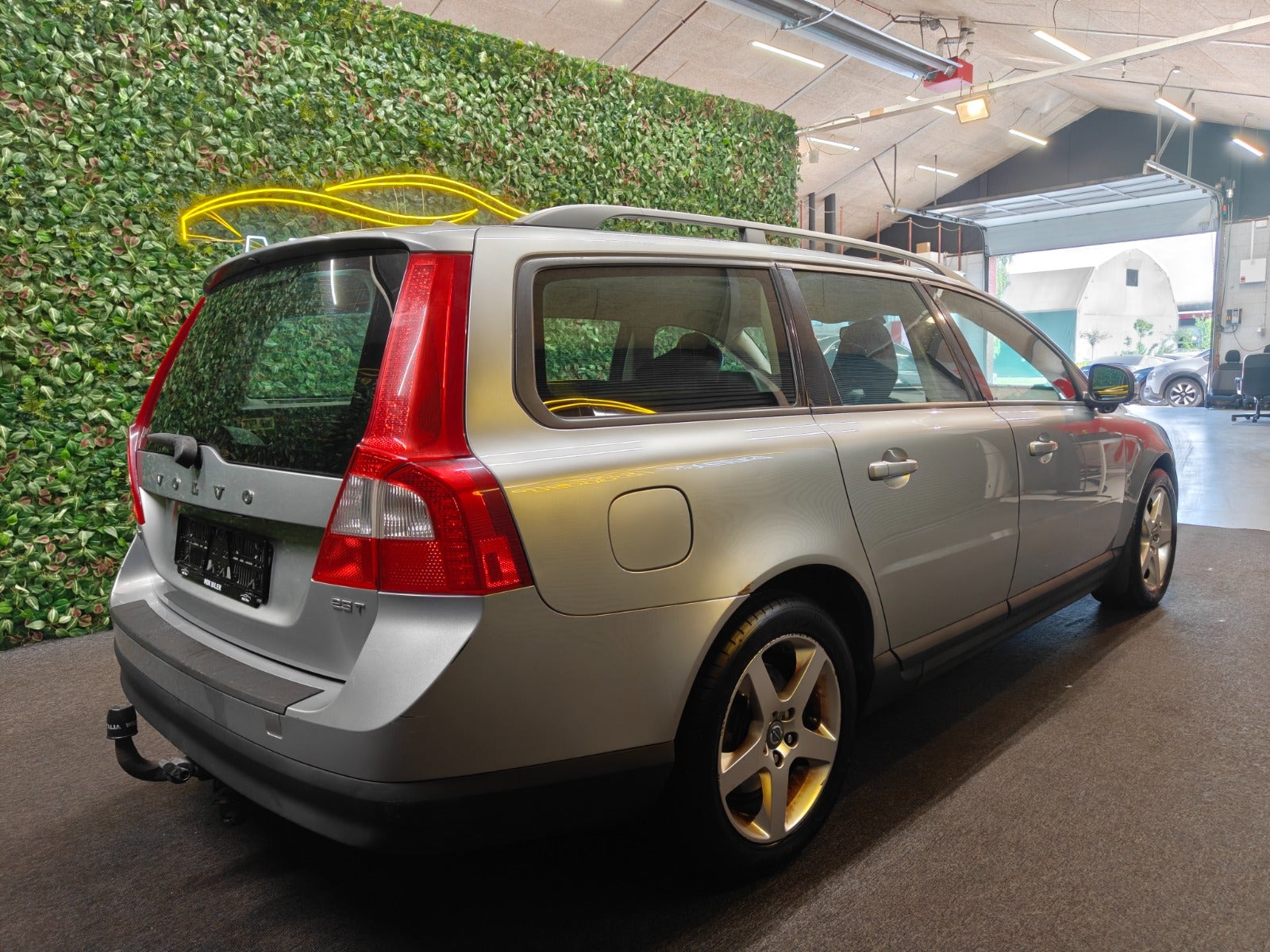 Billede af Volvo V70 2,5 T Momentum