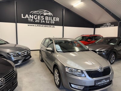 Skoda Octavia TDi 105 Elegance Combi DSG