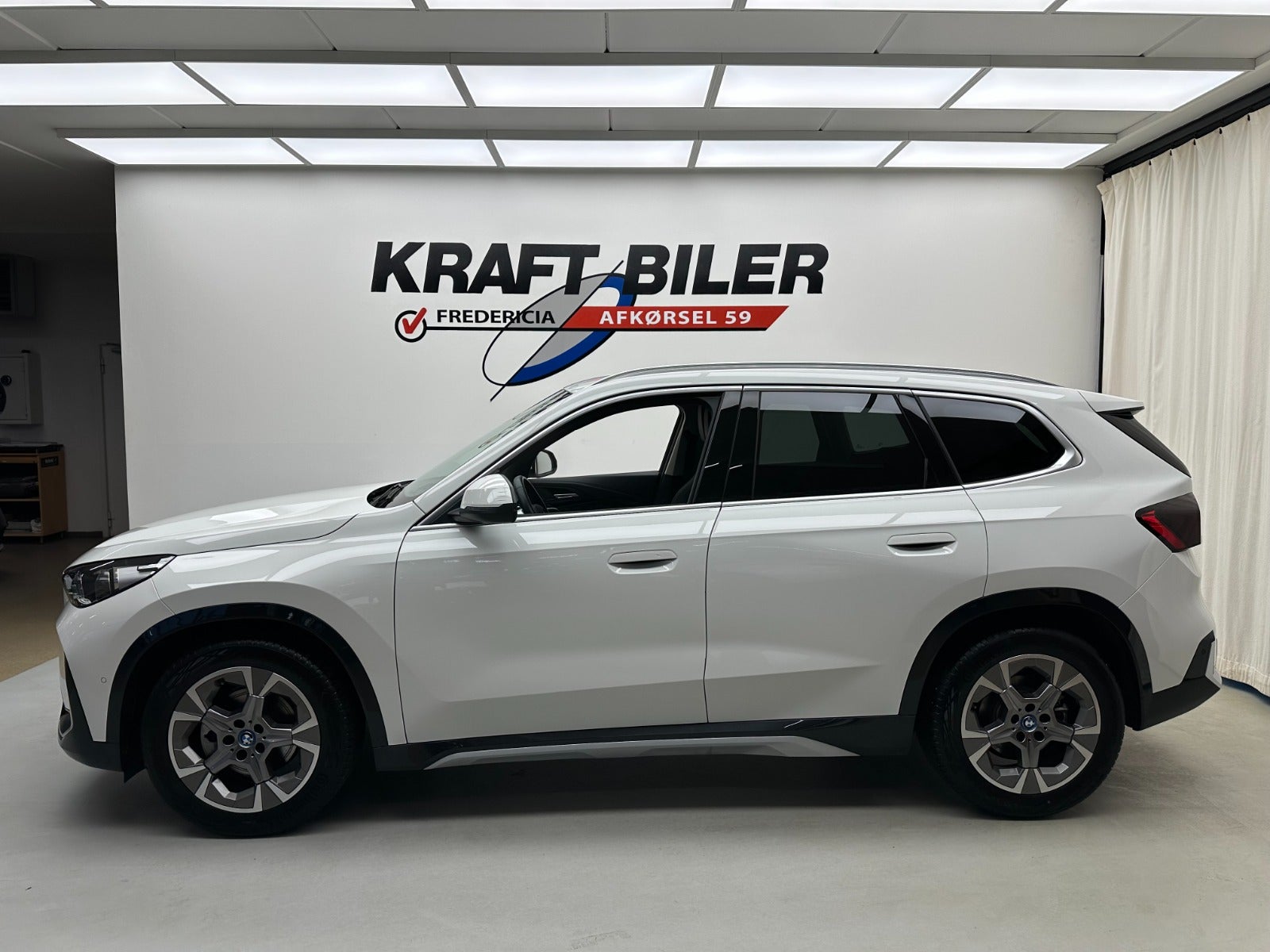 Billede af BMW iX1  eDrive20 X-Line