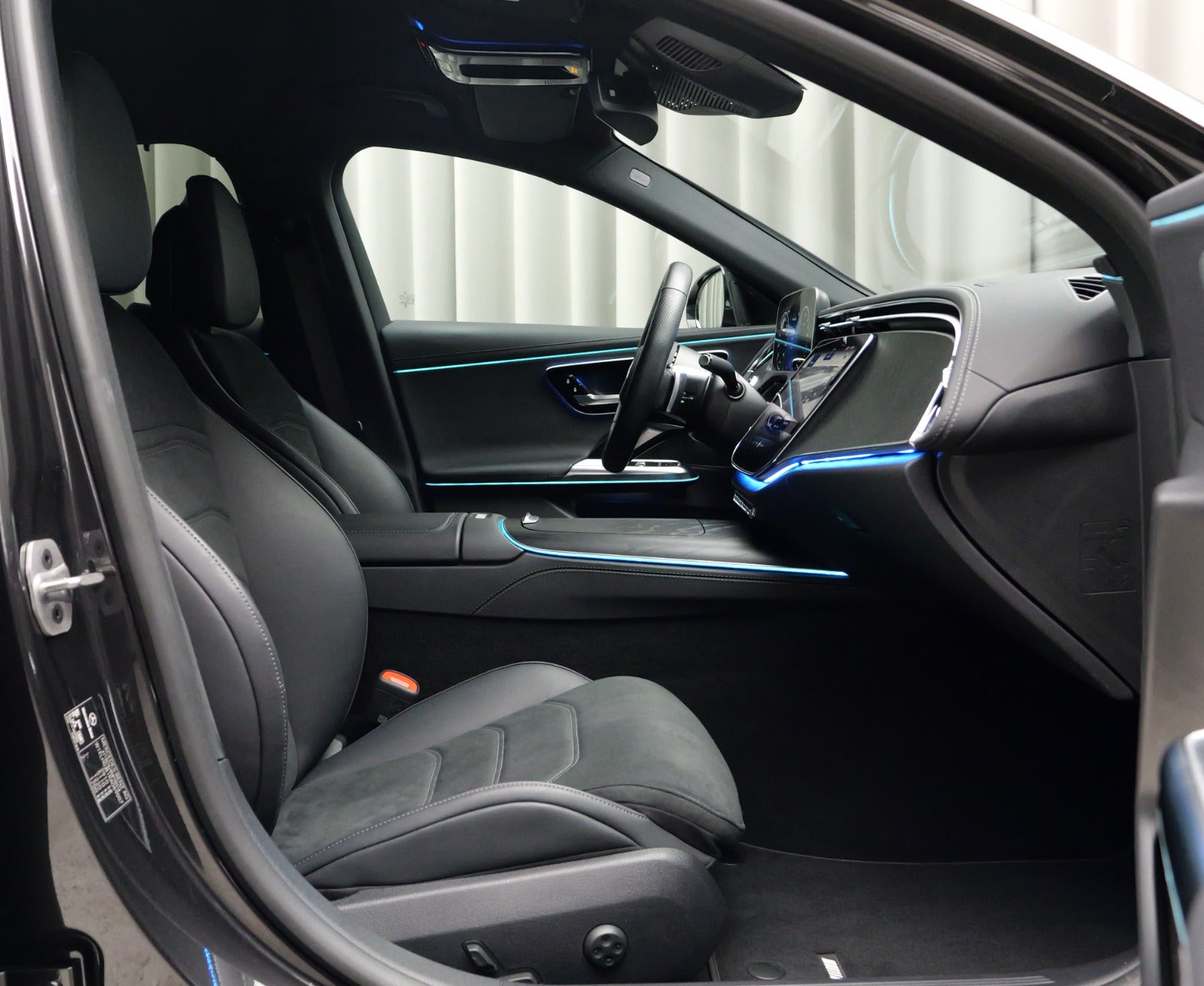 Mercedes E300 de AMG Line stc. aut. 4Matic