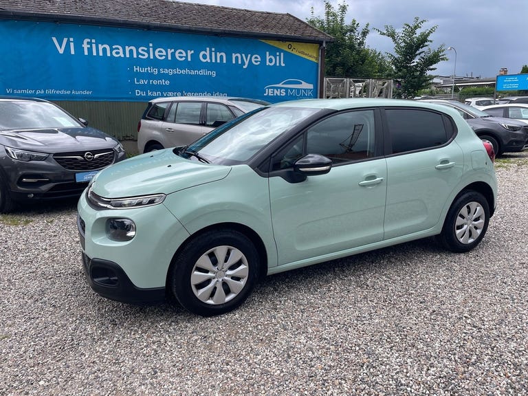 Citroën C3 PureTech 82 Iconic Van