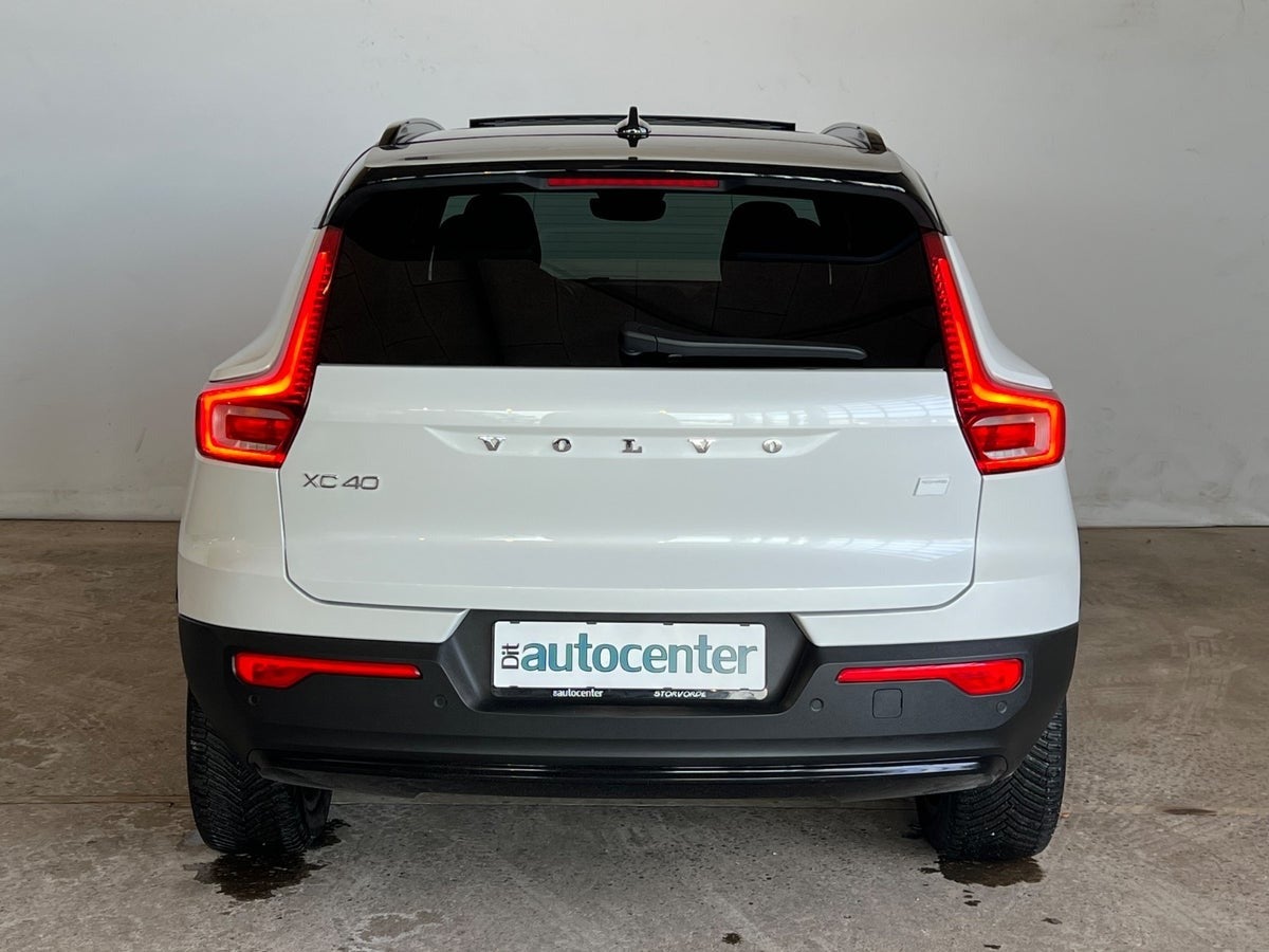 Volvo XC40 ReCharge Extended Range Ultra Dark