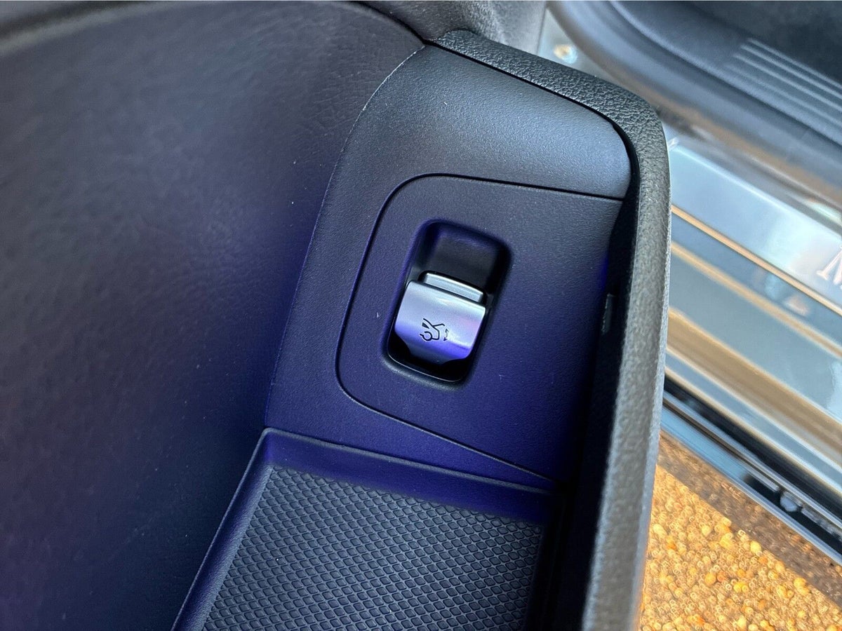 Mercedes EQE350+ AMG Line billede 21