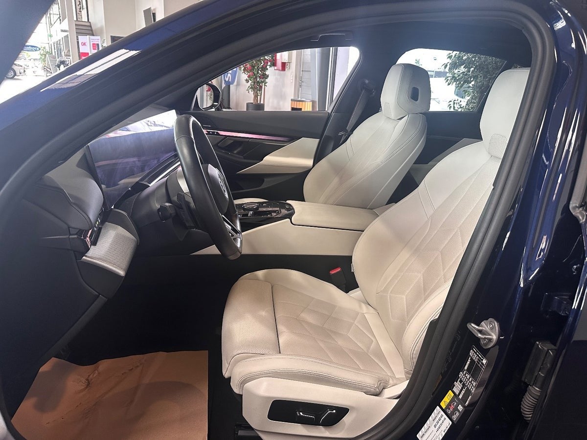 BMW i5 eDrive40 M-Sport Pro