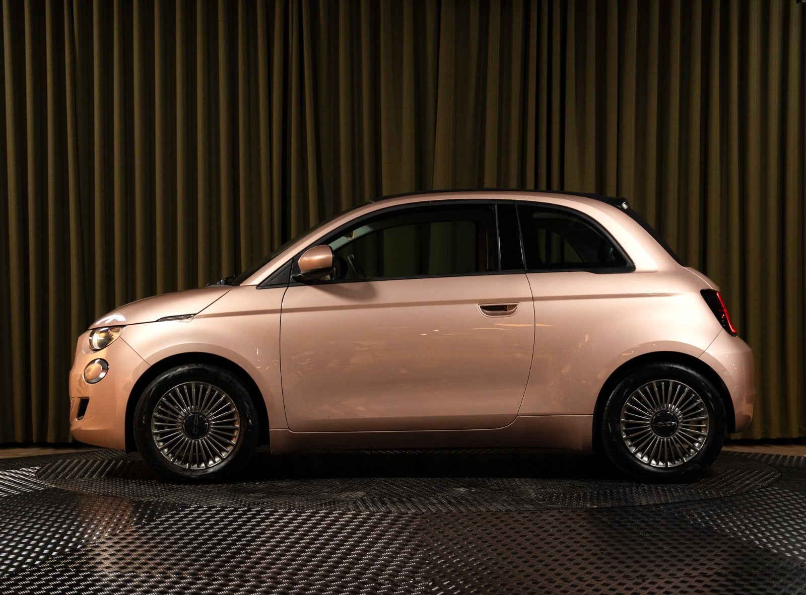 Billede af Fiat 500e 42 (RED) Cabrio