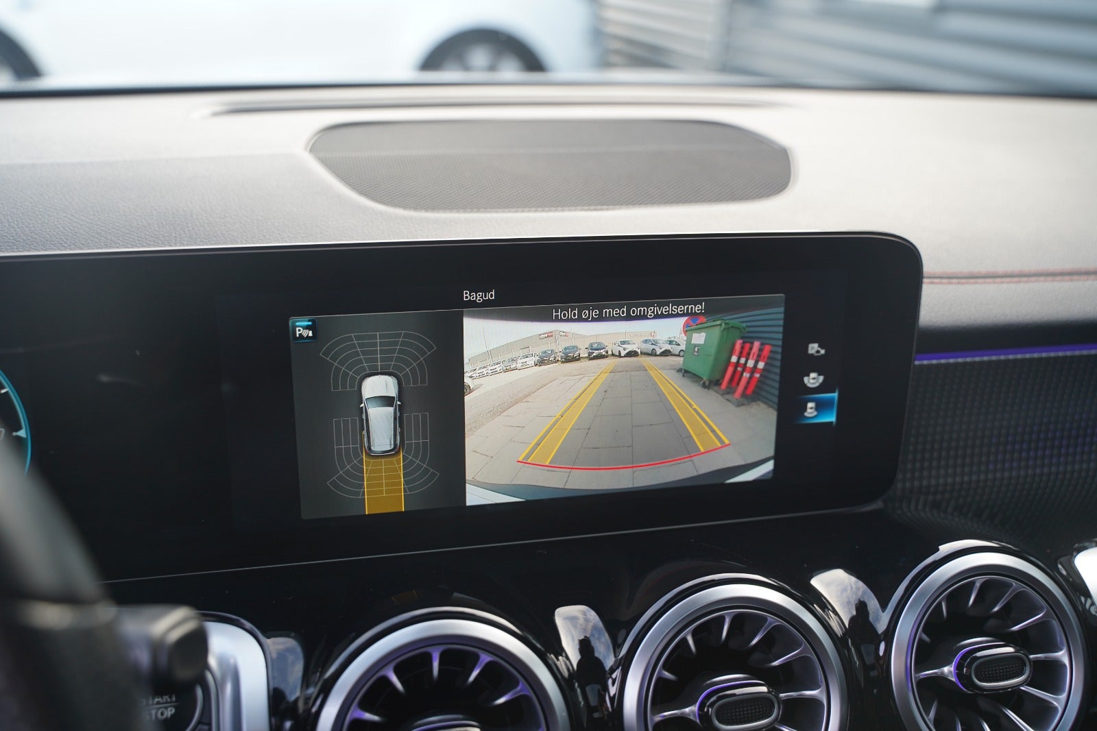 Billede af Mercedes EQB300  AMG Line 4Matic