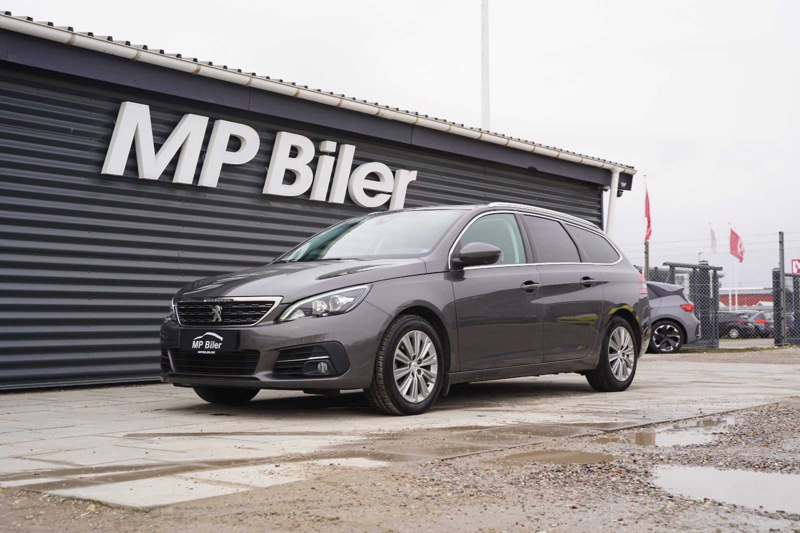 Billede af Peugeot 308 1,6 BlueHDi 120 Selection Sky SW