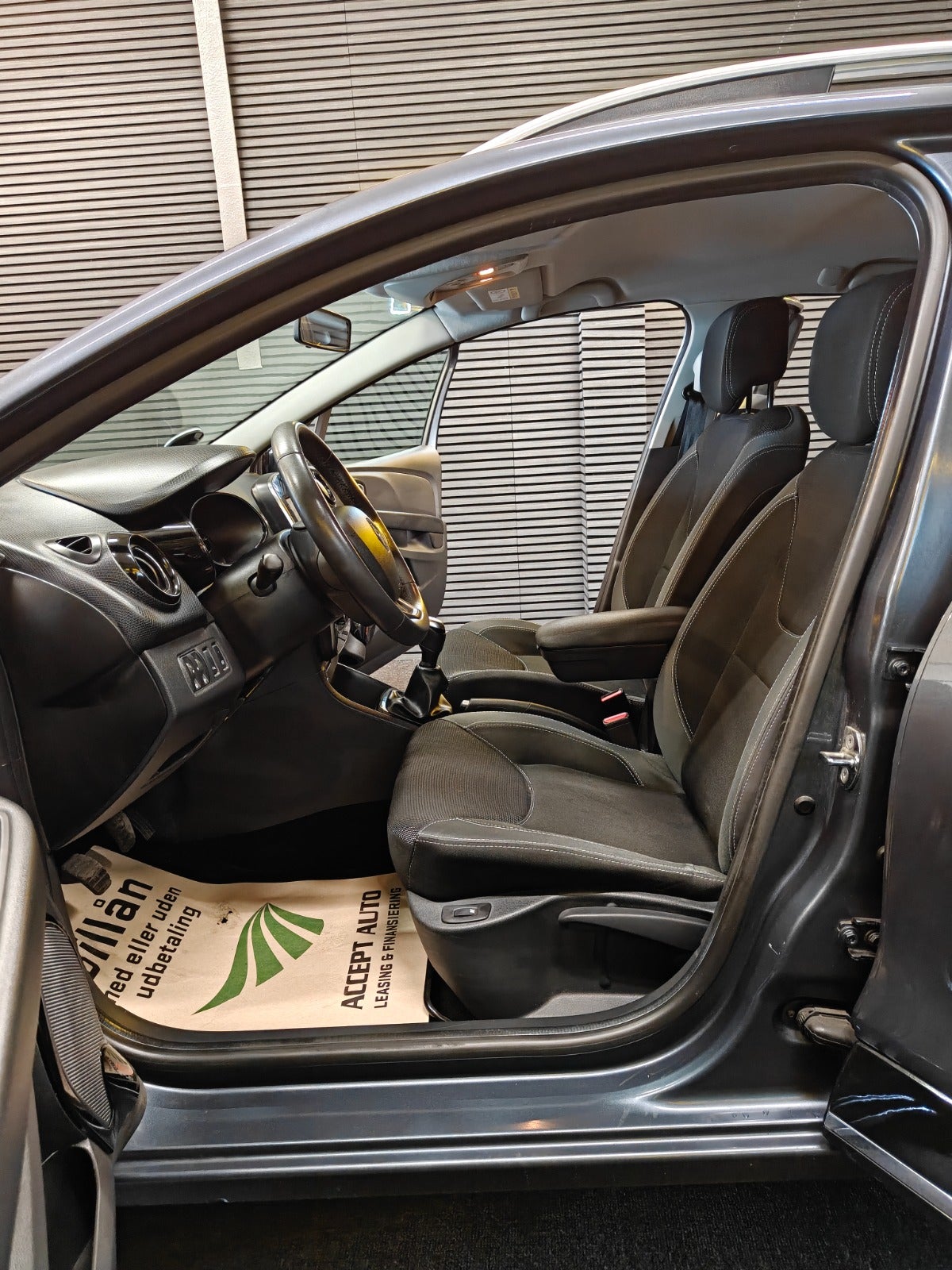 Billede af Renault Clio IV 0,9 TCe 90 Expression Sport Tourer