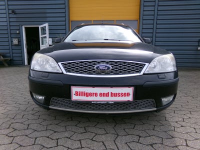 Ford Mondeo 2,0 145 Ghia stc. 5d