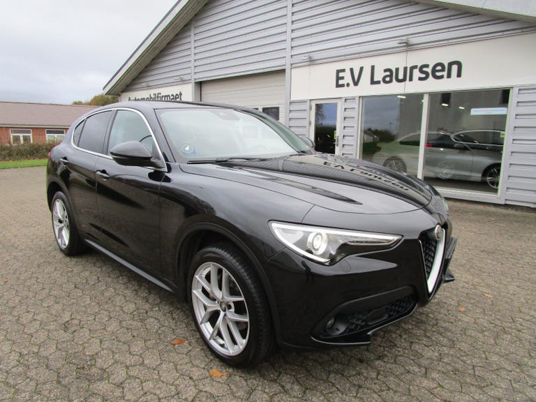 Alfa Romeo Stelvio JTD 210 Super aut. Q4 Van