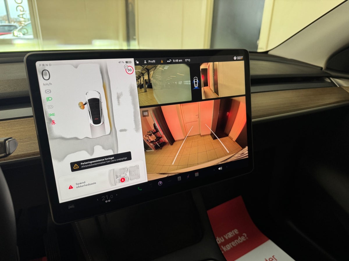 Tesla Model Y Long Range RWD