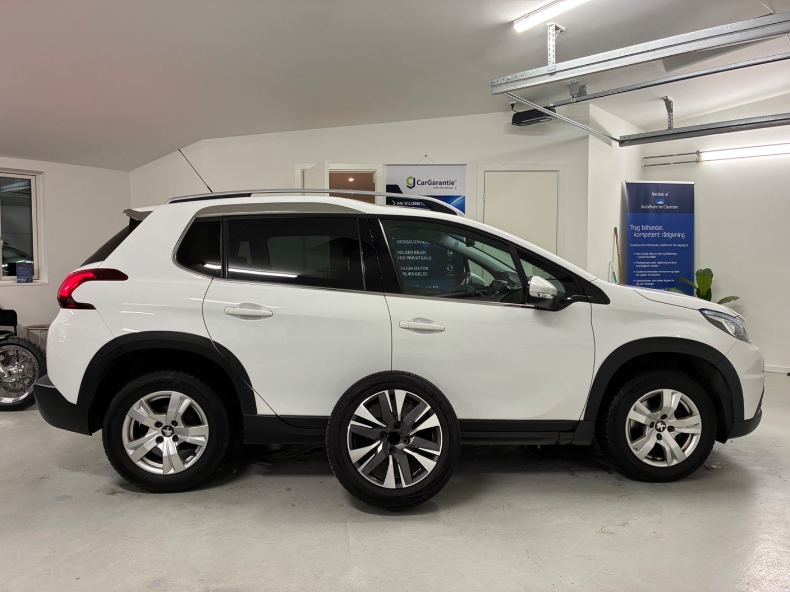 Billede af Peugeot 2008 1,2 e-THP 110 Desire Sky