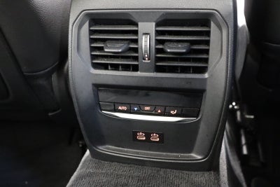 BMW 330e Touring Sport Line aut.