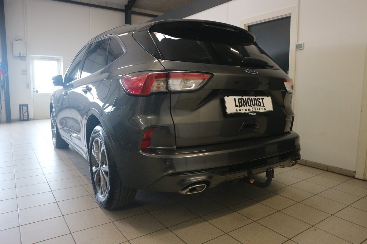Ford Kuga PHEV ST-Line X CVT
