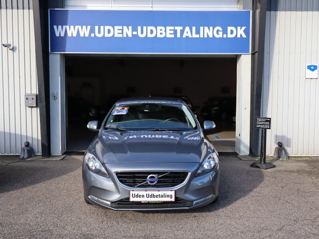 Volvo V40 2,0 D2 120 Momentum Eco