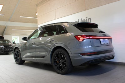 Audi e-tron Black Edition S-line quattro