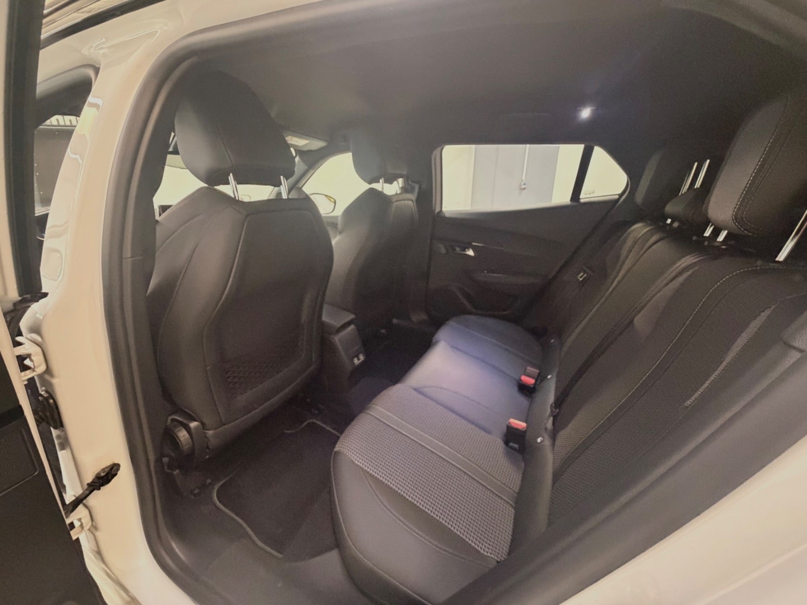 Billede af Peugeot e-2008 50 GT Line Electric