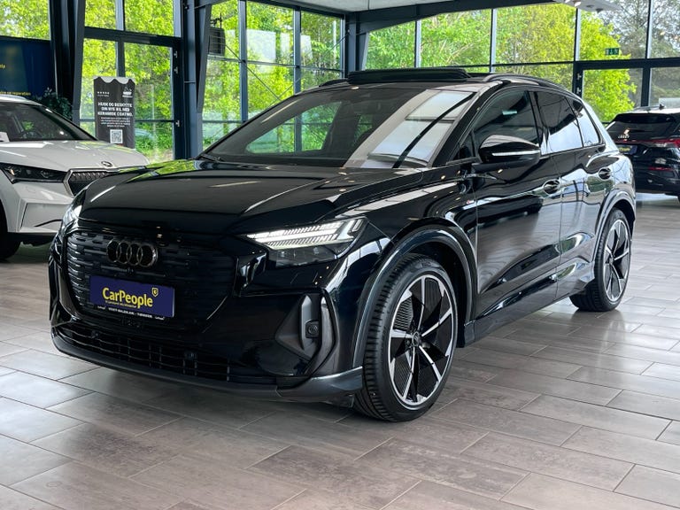 Audi Q4 e-tron S-line