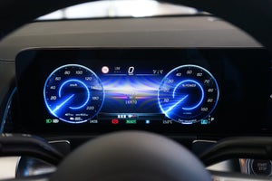 Mercedes EQB250+