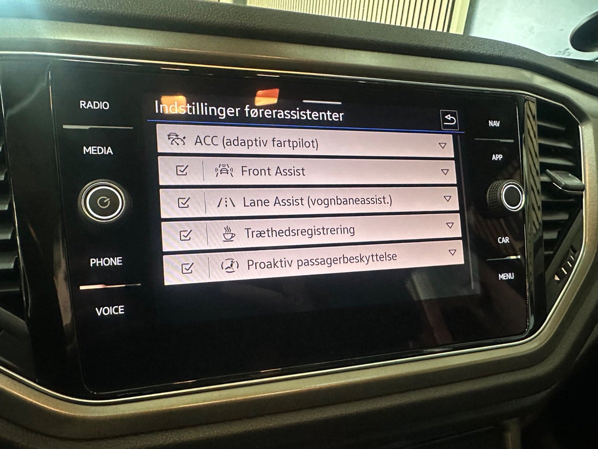 VW T-Roc TSi 150 Style DSG VW T-Roc TSi 150 Style DSG