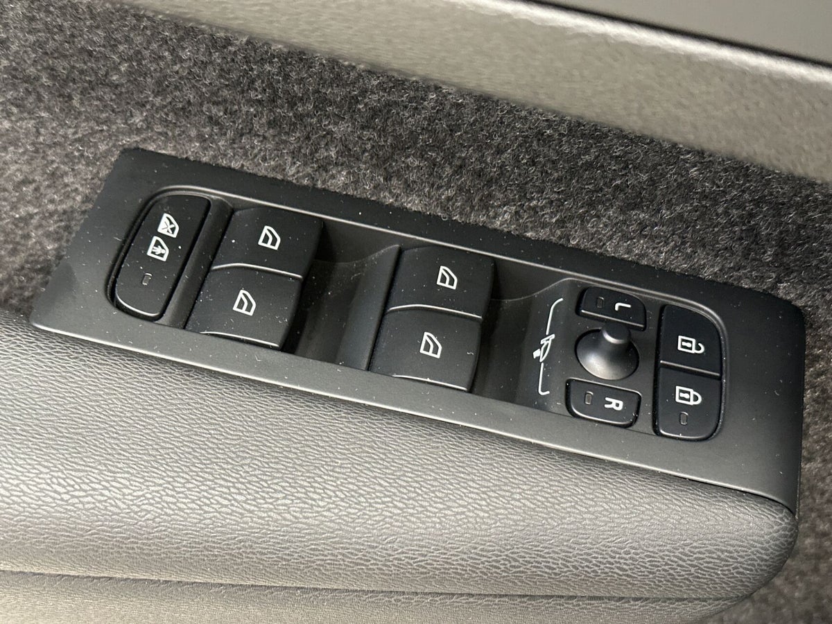 Volvo EX40 Extended Range Core billede 17