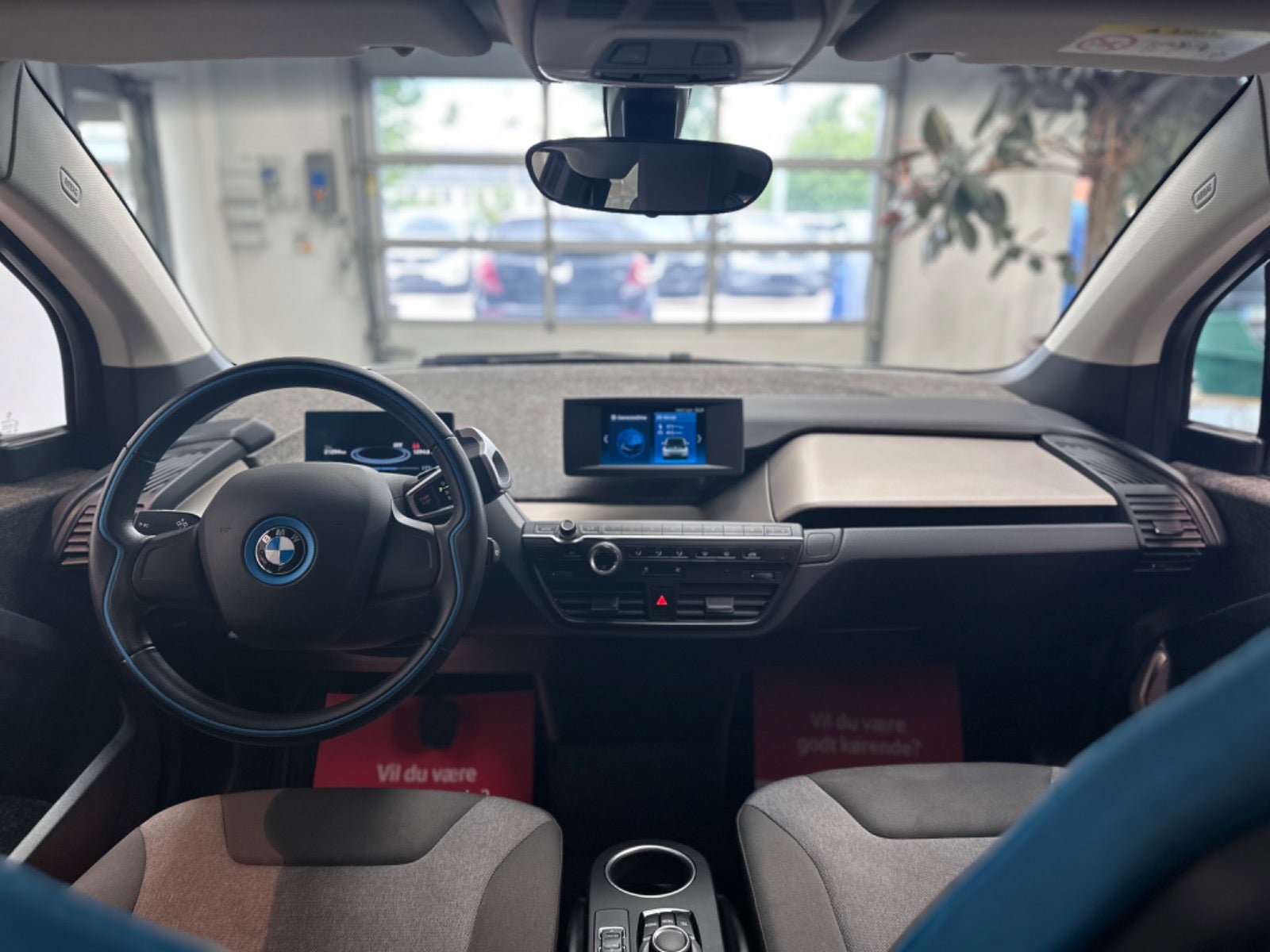 BMW i3 2022