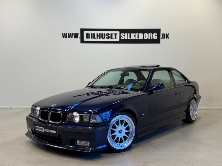 BMW 328i Coupé