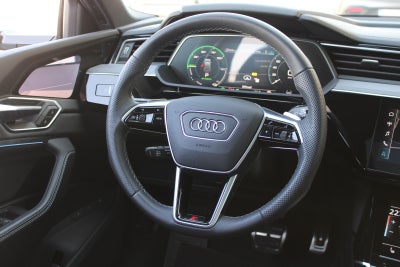 Audi Q8 e-tron S-line Sportback quattro