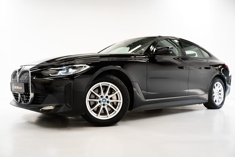 BMW i4 eDrive40