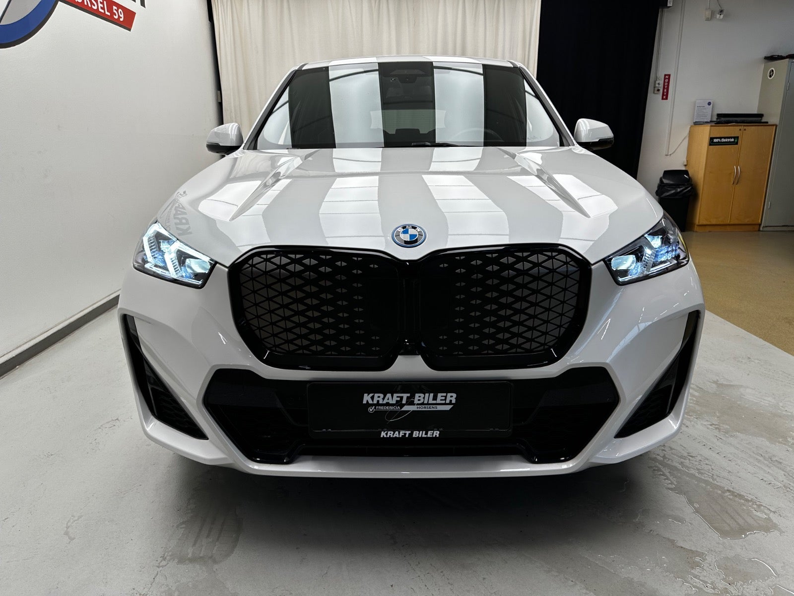 Billede af BMW iX1  eDrive20 Fully Charged M-Sport