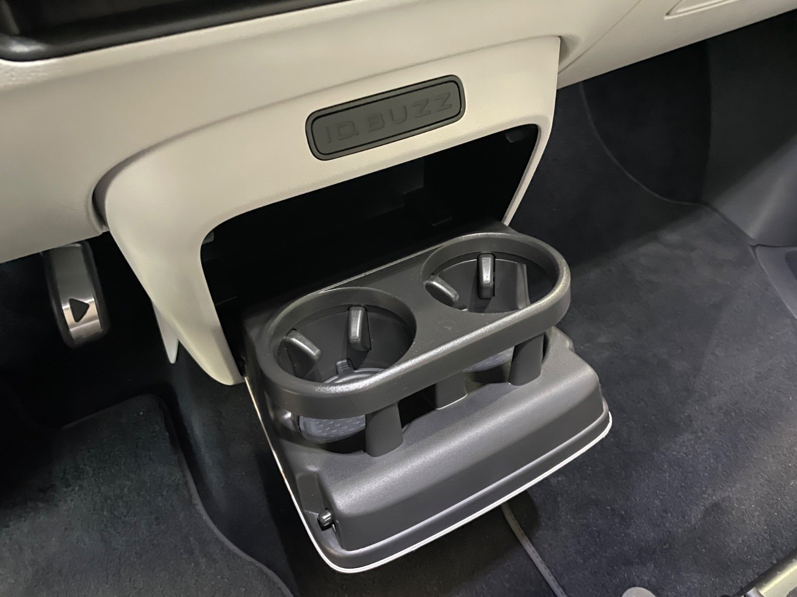 VW ID.Buzz Pro SWB